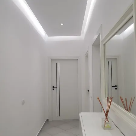 Voli's * Sarande